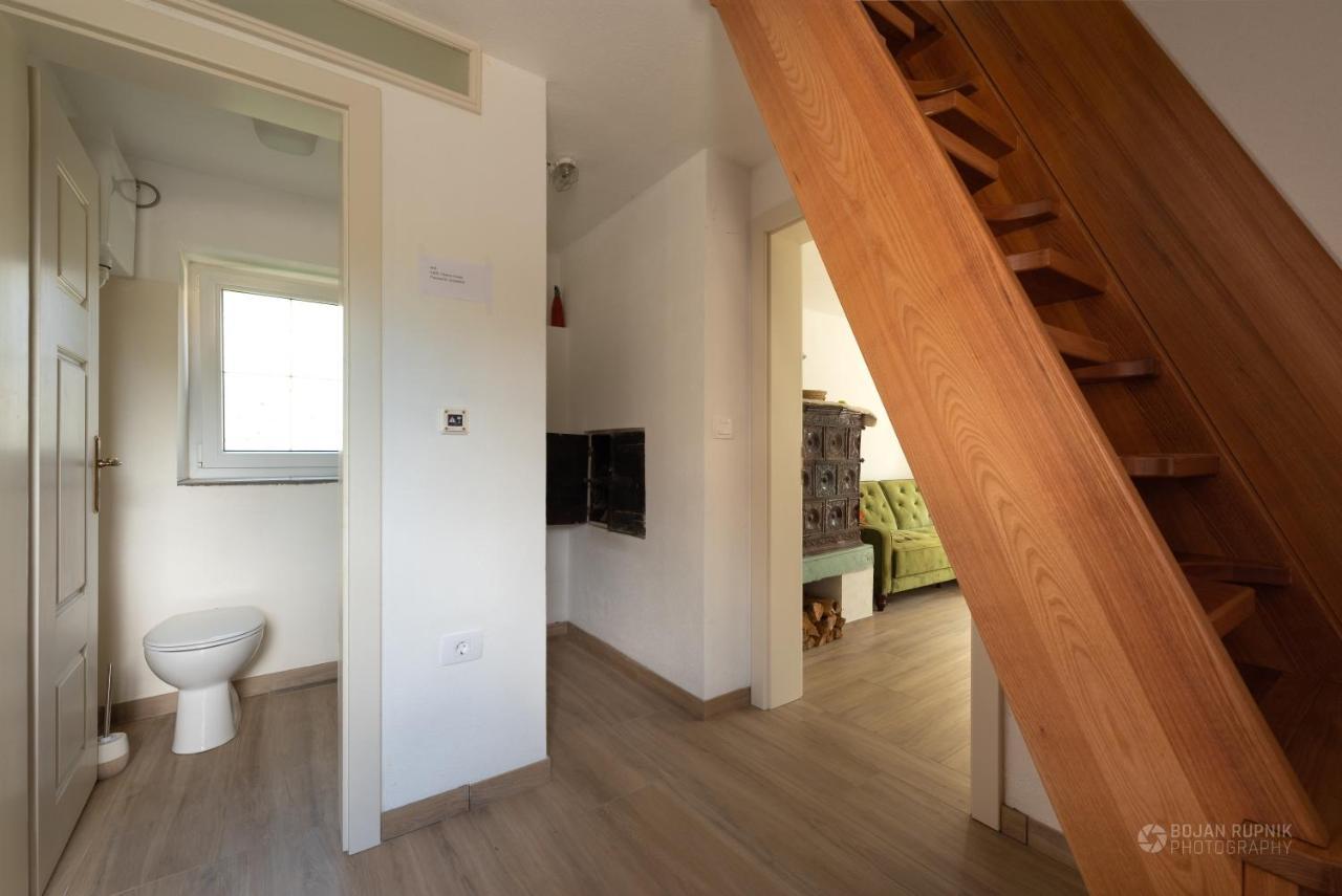 Cherry House - Cosy House - Ideal For Bear Watching, In The Neighborhood Of The Medieval Sneznik Castle Stari Trg pri Lozu Exterior foto
